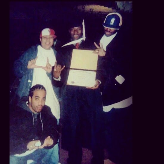GMENBANKS830's tweet photo. 15 years ago today I graduated from University of Maryland Eastern Shore with a B.A. in Sociology. My path wasn't easy (switching my major after sophomore year) but I had a awesome support system standing with me. #Unit11 #Ualready #UMES #Hawkpride #2004 https://t.co/pqVIvqkn1u
