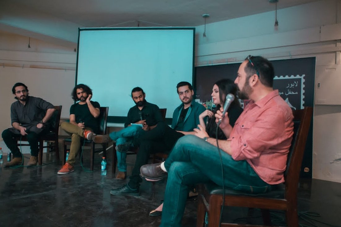 LahoreMusicMeet's tweet photo. Talking visuals at LMM16 with Naseer from Naseer and Shahab, Zohaib Kazi, Shahbaz Shigri, Aarad Junejo, Aishq Linnea Akhtar, and Saqib Malik!
#paneldiscussion #rewind #throwback #LMM5 #LMM16 https://t.co/9wiDNTPr6H