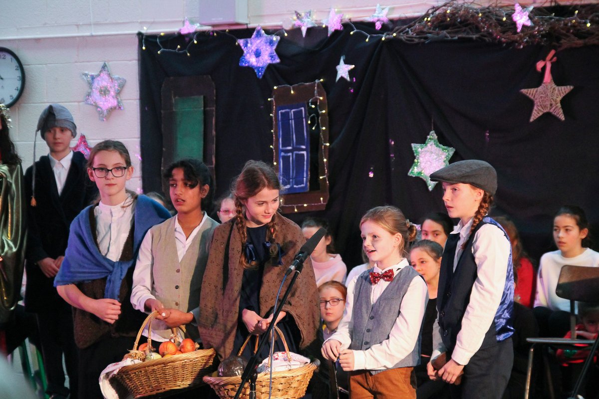 alexcollege's tweet photo. Our Christmas show this morning, performed by J2-J6 students, showcased the benefits of educational drama. 188 girls worked together to through the creative process to put on "A Dickens of a Christmas." #ChristmasAtAlex #CreativeAlex #WeareAlex 🎄 https://t.co/gVzycHOHhw
