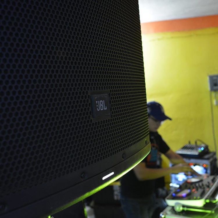 dj jbl professional eon600 series