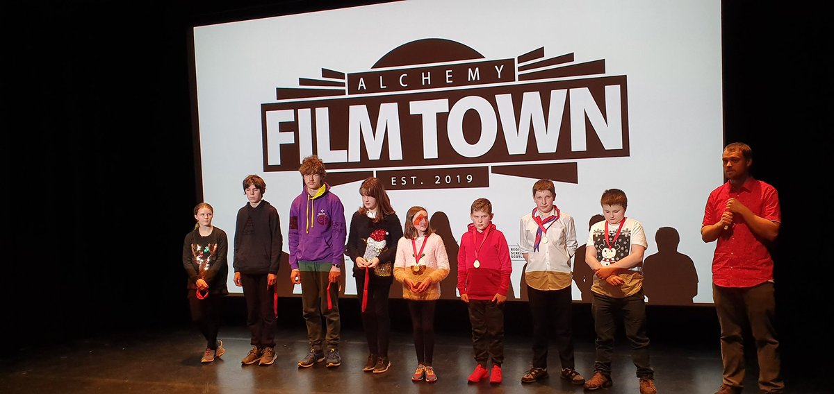 Terry O'Neill tweet media