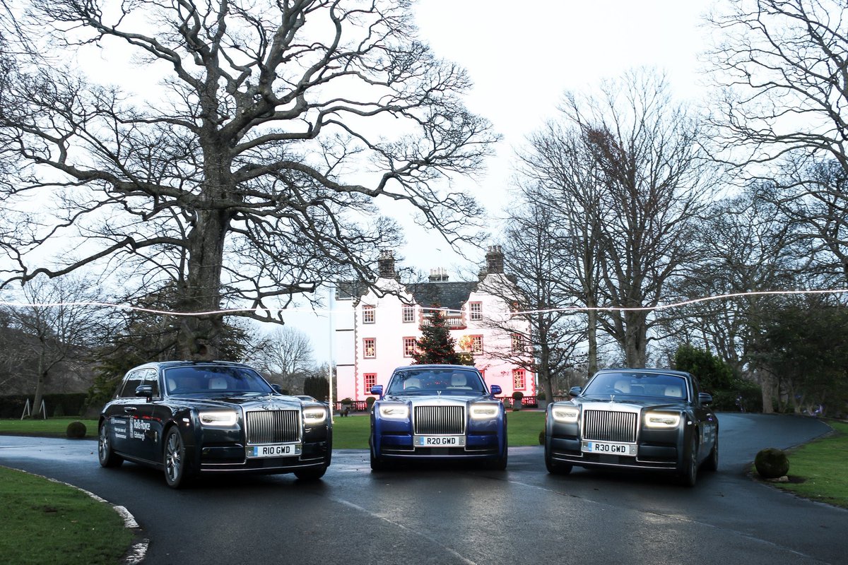 edinburgh_rrmc's tweet photo. 🎄✨ A look back to this time last year, when we visited our friends at the very festive @PrestonfieldHH as part of our #PhantomTour of Scotland.
https://t.co/X8hy81OYee
#RollsRoyce #Edinburgh https://t.co/JpBPkXDjfB