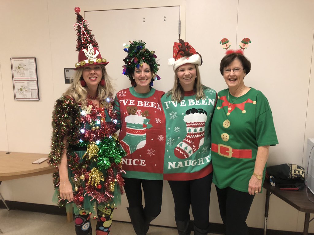 MissHoltLME's tweet photo. Rockin’ ugly sweater day in Kindergarten! #LMEtweetforatreat @ibmarvel @LME_Lions @DleeRrisd @suzannewacha @Jessica80887261 https://t.co/kqkjkhR3C0