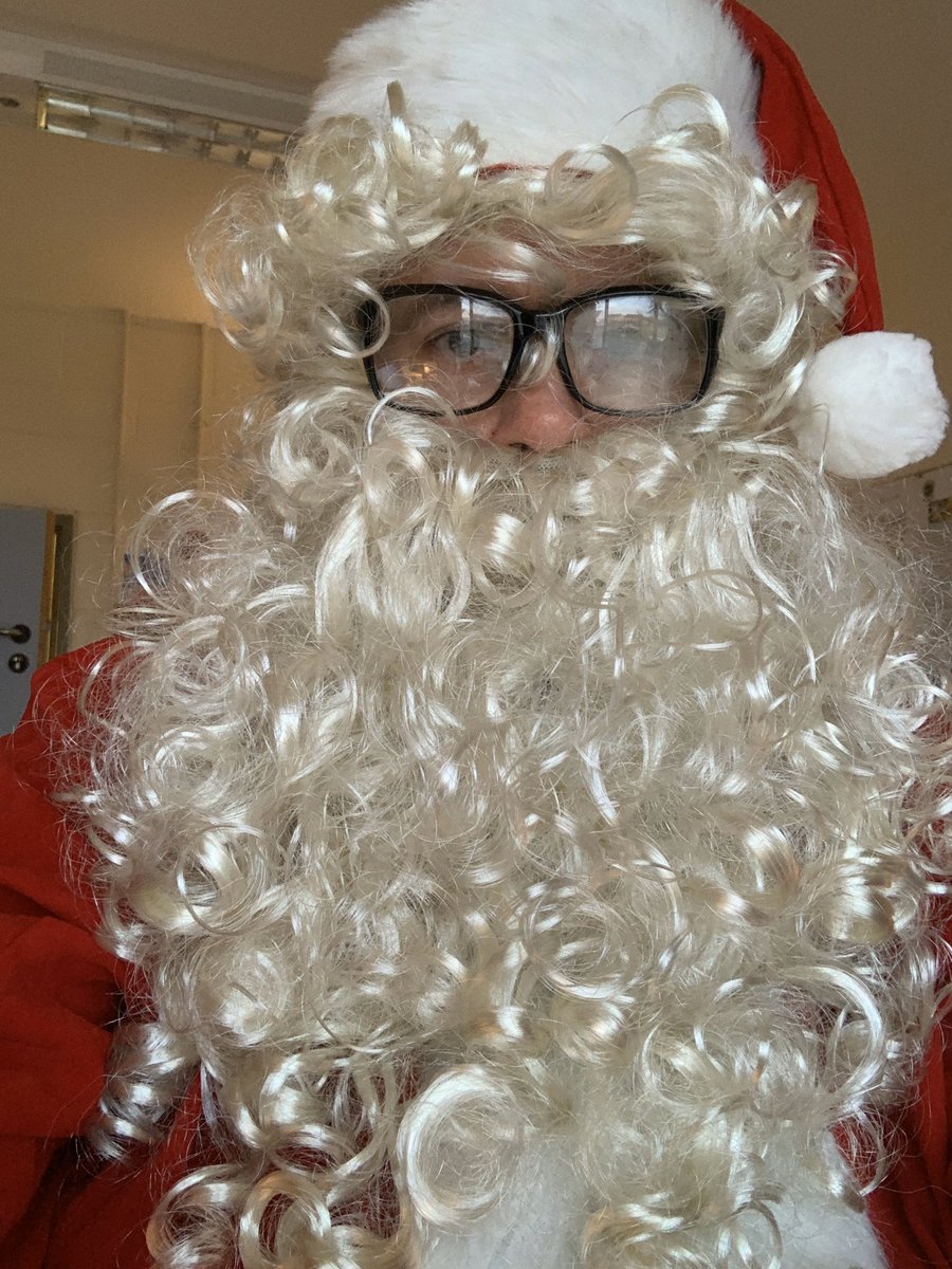 SobrietyMatt's tweet image. De-robing after being Fr Christmas. Hiding in corner of my office, away from door so kids can’t see through the door window. Finish, look outside and realise a nine year old has watched the whole scene from a parked car on the street. She looked furious! #difficultconversation