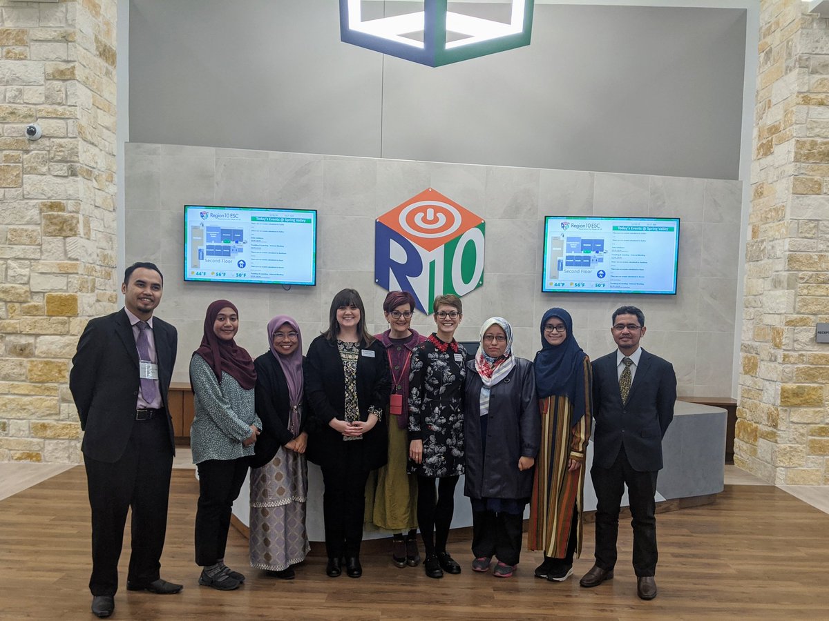 mslkile's tweet photo. Loved the opportunity to meet and learn with this amazing group of educators from Malaysia this morning! Thanks @dfwworld! #r10learns #r10collaborates @Region10ESC @drdanawest @CarpeTeaum @lote_r10 https://t.co/XHjGQQvhri
