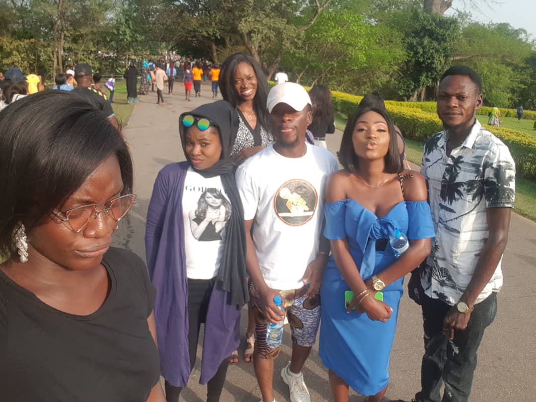 AbujaLagosBoy's tweet photo. Secondary school mates gathered after 10years
Have you been able to meet with your secondary school mates?
Next we having a barbeque party๐๐๐๐
Hit me up if you wanna tag along
Btw wavy pool party is on Friday ๐๐๐ #wavypoolparty https://t.co/Vh54Nfwmv2