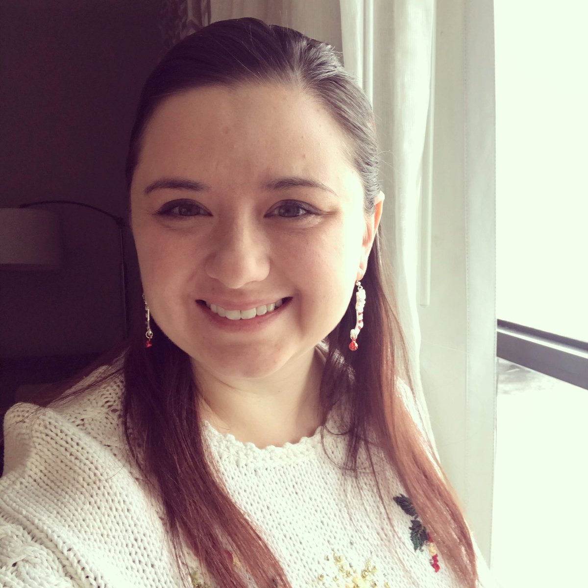 EmilyWritesLLC's tweet photo. 🎂 Today, I turn 33!

The last year hasn't all been sunshine and roses, but Ryan and I have mantained momentum these past 12 months - with the help and support of family and friends!

I can't wait to see what milestones the next 12 months will bring!

#birthdaygirl #emilywrites https://t.co/m8YZIXmV2h