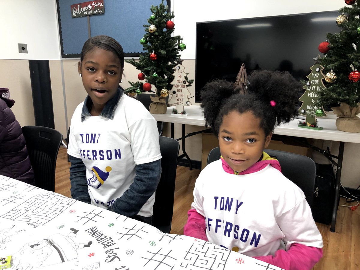 bgcbaltimore's tweet photo. Fifty of our kids got the surprise of their lives when
@_tonyjefferson took them on a holiday shopping spree to #ShopwithAJock! A HUGE thanks to everyone who made it possible including Tony, @Ravens, @MedStarHealth, #YorktowneSports, @JimmysSeafood, & @Walmart. https://t.co/16GlodjdXk