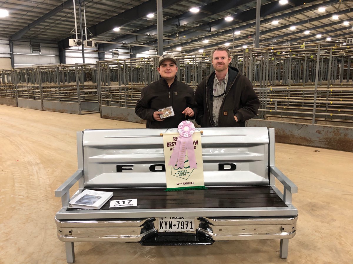 HighlandsAg's tweet photo. Congratulations to the Bexar County Jr Livestock Show Ag Mechanics Reserve Champion!!! Juan put in a lot of hours, glad to see it pay off!
#highlandsffa #BCJLS
@SAISDHighlands @SAISDCTE https://t.co/qKiRESsHDh