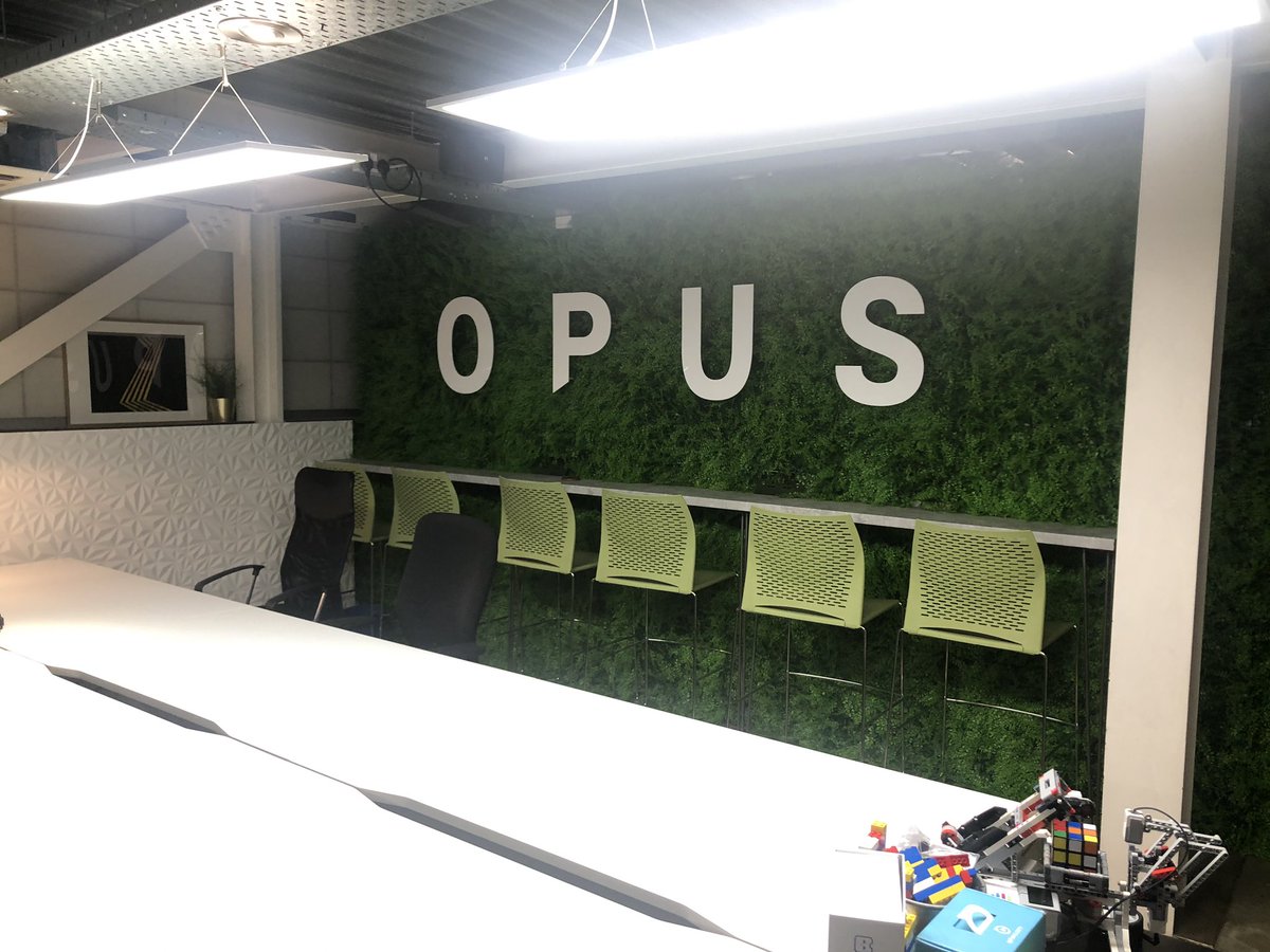 andy__connell's tweet photo. First Christmas gift of the season ;)
Thanks @OpusWarrington #coworking #warrington #digitalhub https://t.co/XpXXHGNYdV