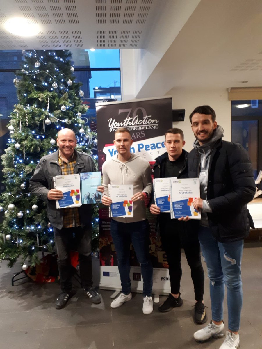 AMJRCoaching's tweet photo. Massive thank you to our partners @YouthActionNI on delivering expert training @AMJRCoaching coaching staff.
Child Protection Training โ
LIFEMAPS Training โ
#PlayWithASmile #MentalHealth #CreatingASafeEnvironment โฝ๏ธ https://t.co/2SR6lucT9p