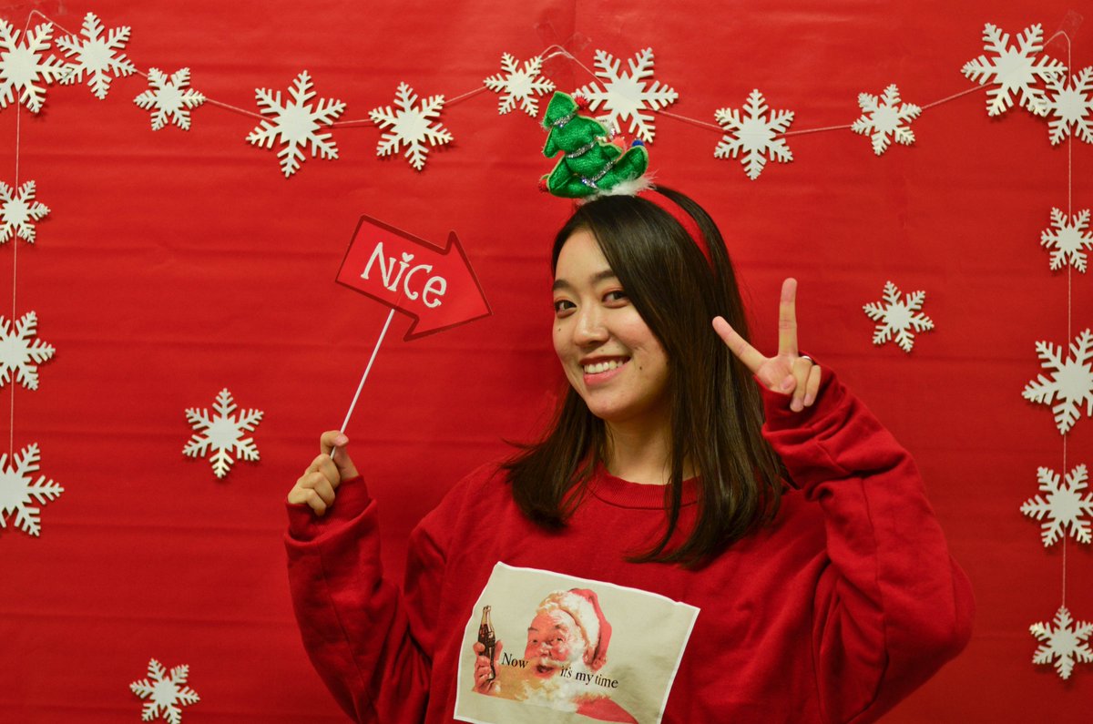 savedroidHQ's tweet photo. Let's hear what our team has to say about their #NewYearsResolutions!

For Jiaxin, it is to inspire more people.

You can be a part of our awesome team as well! Apply now to our openings at https://t.co/4sn3wlwicY 😉

#teamsavedroid #holidayseason https://t.co/sn0OHClYOV
