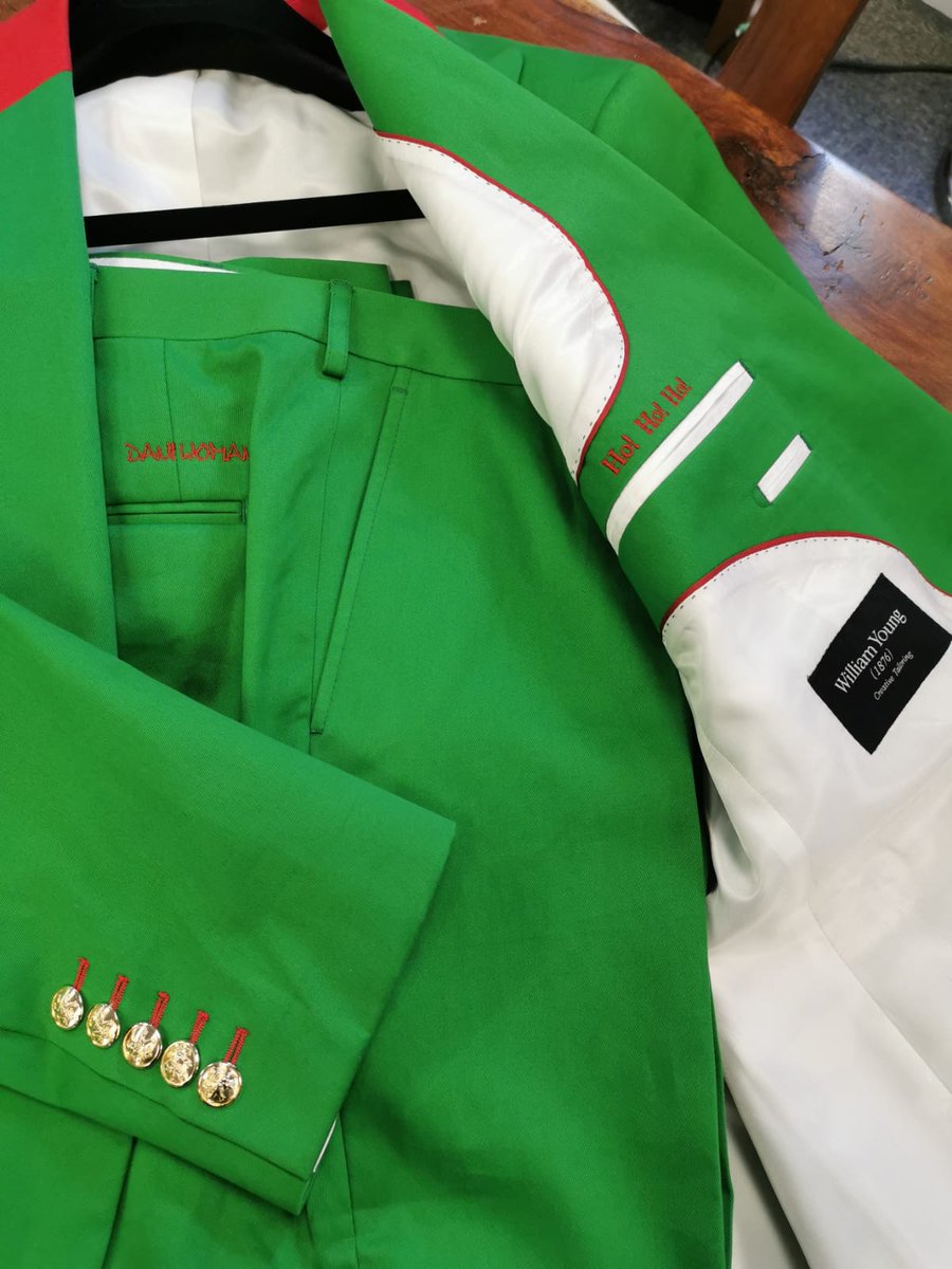 WY1876's tweet photo. We can even do suits for elves!! 🎅

This one was made specially for @Improveonyou and features in his Christmas song in aid of Barnardo's Kidsmas appeal: https://t.co/ov5PR2sDam

Thank you for you custom Paul, we really enjoyed creating this look with you!🎄

#tailoring #bespoke https://t.co/3qirZyGrlc