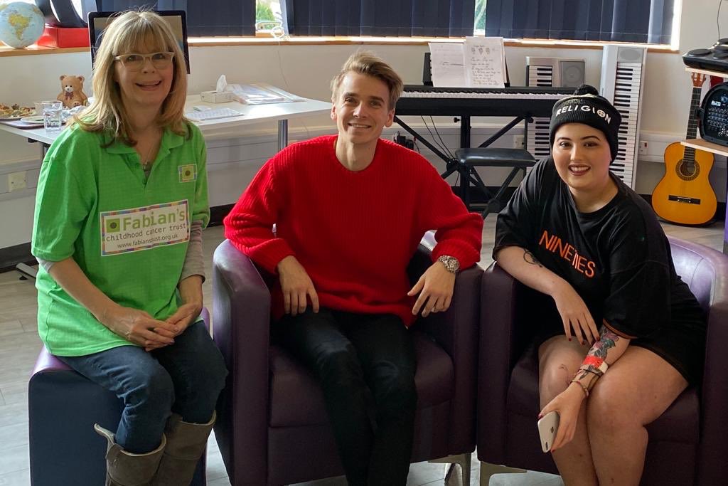 Fabian's Childhood Cancer Trust (@fabian_trust) on Twitter photo Weāre thrilled that <a href="/Joe_Sugg/">Joe Sugg</a> & <a href="/dbuzz6589/">dianne buswell</a> could spend time with Fabianās on the Childrenās Cancer Unit at <a href="/royalmarsden/">The Royal Marsden Cancer Charity</a> before Christmas with the children and their families! A big thank you to them for taking time out of their busy schedules. #JoeSugg #diannebuswell #scd2019 Weāre thrilled that <a href="/Joe_Sugg/">Joe Sugg</a> & <a href="/dbuzz6589/">dianne buswell</a> could spend time with Fabianās on the Childrenās Cancer Unit at <a href="/royalmarsden/">The Royal Marsden Cancer Charity</a> before Christmas with the children and their families! A big thank you to them for taking time out of their busy schedules. #JoeSugg #diannebuswell #scd2019