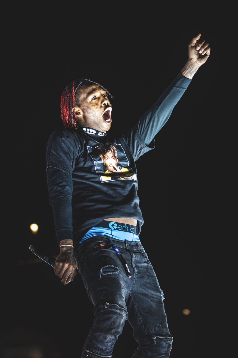 BLUNTIQ's tweet photo. Rolling Loud Proves Once Again Why It’s The Best Hip Hop Festival With L.A. Installment  https://t.co/v1jlH9w4us https://t.co/H8Pxa5QUnB