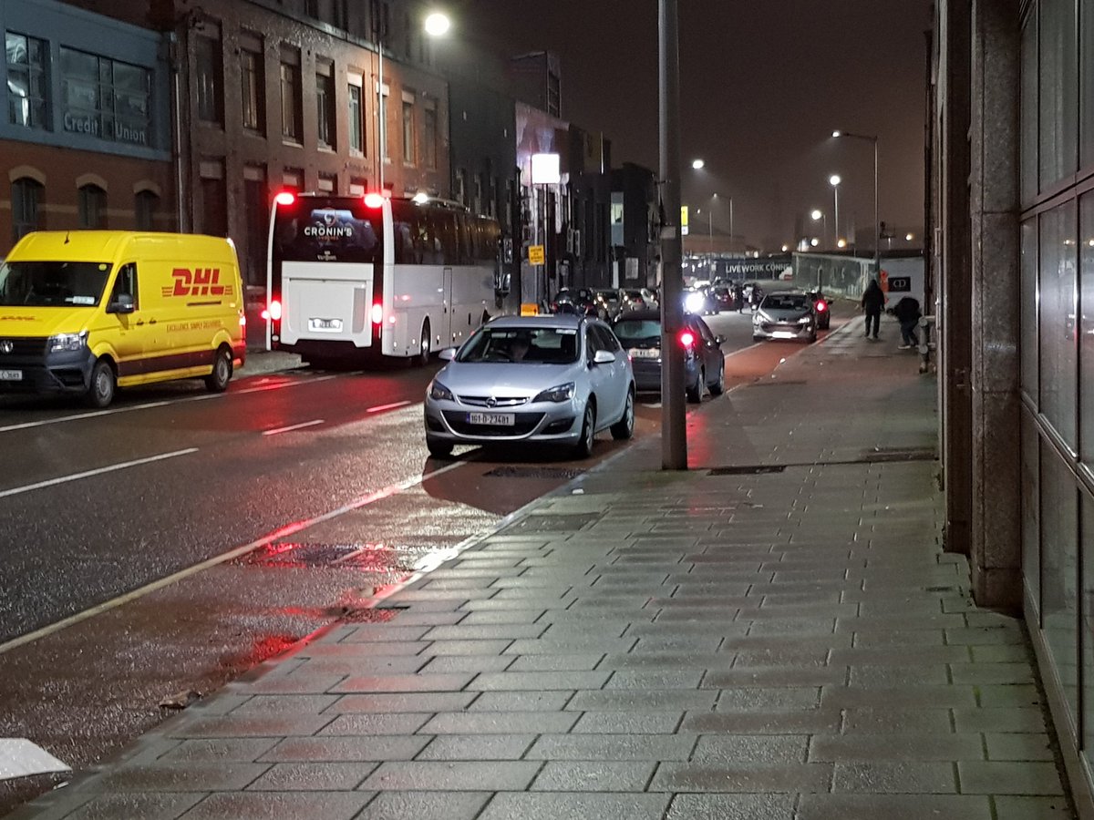 ForksWe's tweet photo. #getto241 @IBIKECork @CorkCyclingCrew @corkcitycouncil @corkcitycentre cars cars cars lovely cars x4 #hellocork #corkyea https://t.co/hD5eIg1RWn