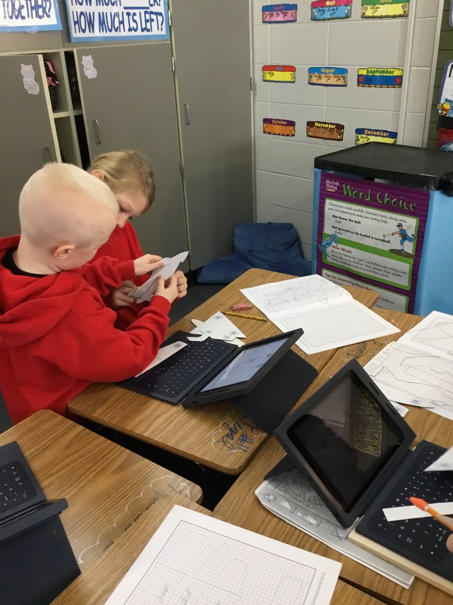 Who will be our next pilot?  Students did a wonderful job designing their gliders for Project Lead The Way! Here they are hard at work! @BWE_Principal <a href="/BWE_Bulldogs/">Brandywine Bulldogs</a> @SouthernHancock #newpalproud