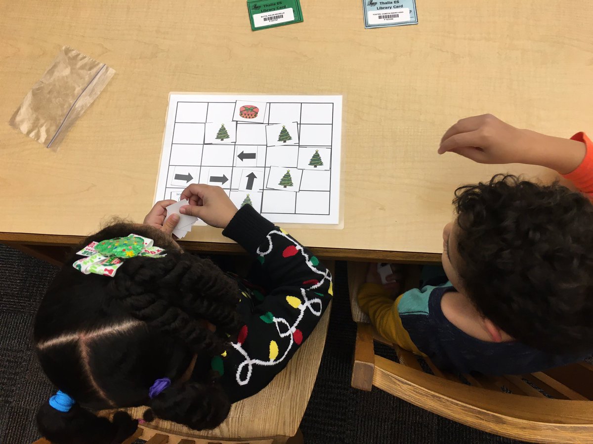 CarovaTeach's tweet photo. Coding unplugged with Kinders &amp; Mr. Willowby’s Christmas Tree. #vbits #VBTransform @Thalia_Ele @crystal_wilky @LJ_4thekids https://t.co/Wyztrf5zpx