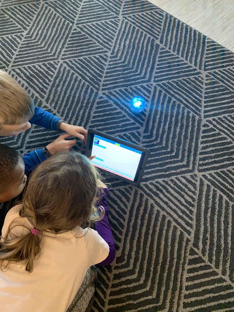 MsFrazier3's tweet image. Wow! Thanks, @GirlGeekITC for teaching us how to code these @Sphero robots! #HourofCode2019 @AbingdonGIFT