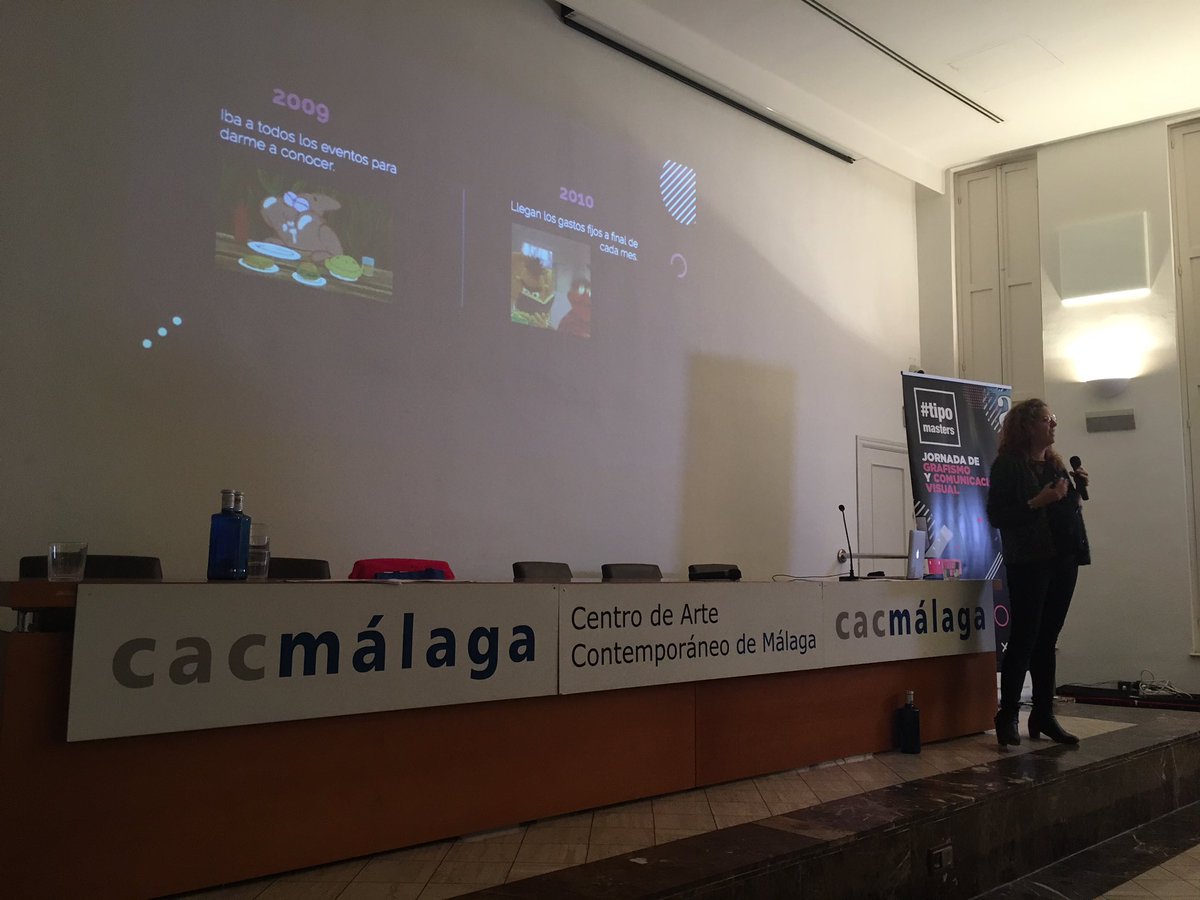 EncarniHinojosa's tweet photo. Turno en #tipomasters4 de @SRubioRimada de @fugazzzes, que nos habla de la comunicación visual desde el punto de vista empresarial y emprendedor. https://t.co/BL78NlpaD0