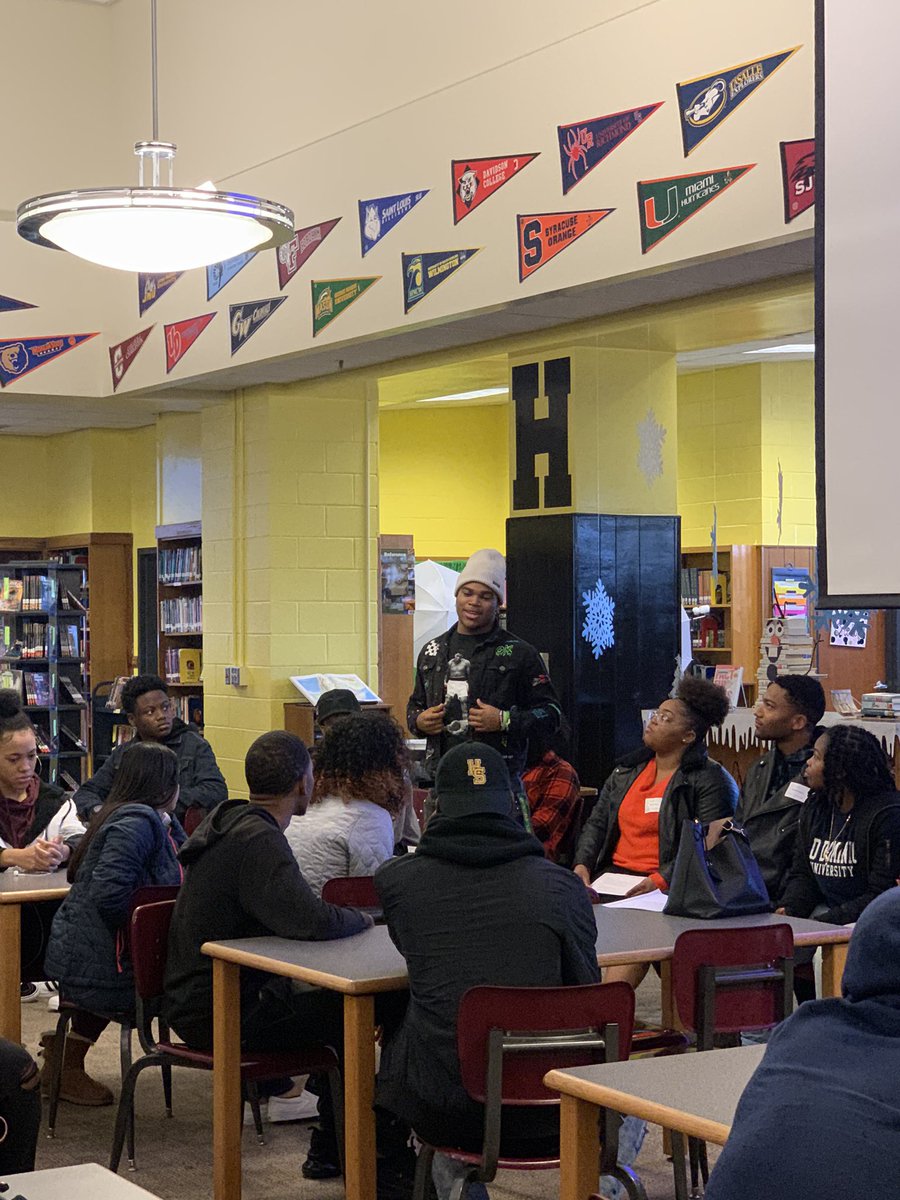 CounselingHSHS's tweet photo. Thank you to @in5p1res and Mrs. Pemberton for a wonderful “Home for the Holidays” event.
Current Springers heard from Springer Alumni on life after school; college, workforce, and military.
#OnceASpringerAlwaysASpringer
@WeAreHSHS
@HSHS_Principal https://t.co/vvjVvnbzEJ