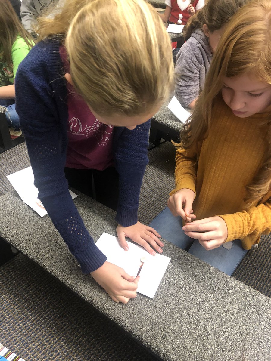 robinkramer's tweet photo. LED circuit cards in library. Thank you @bAutumnShelves for the idea! #weetigers #willardschools https://t.co/GKfUxhbWeK