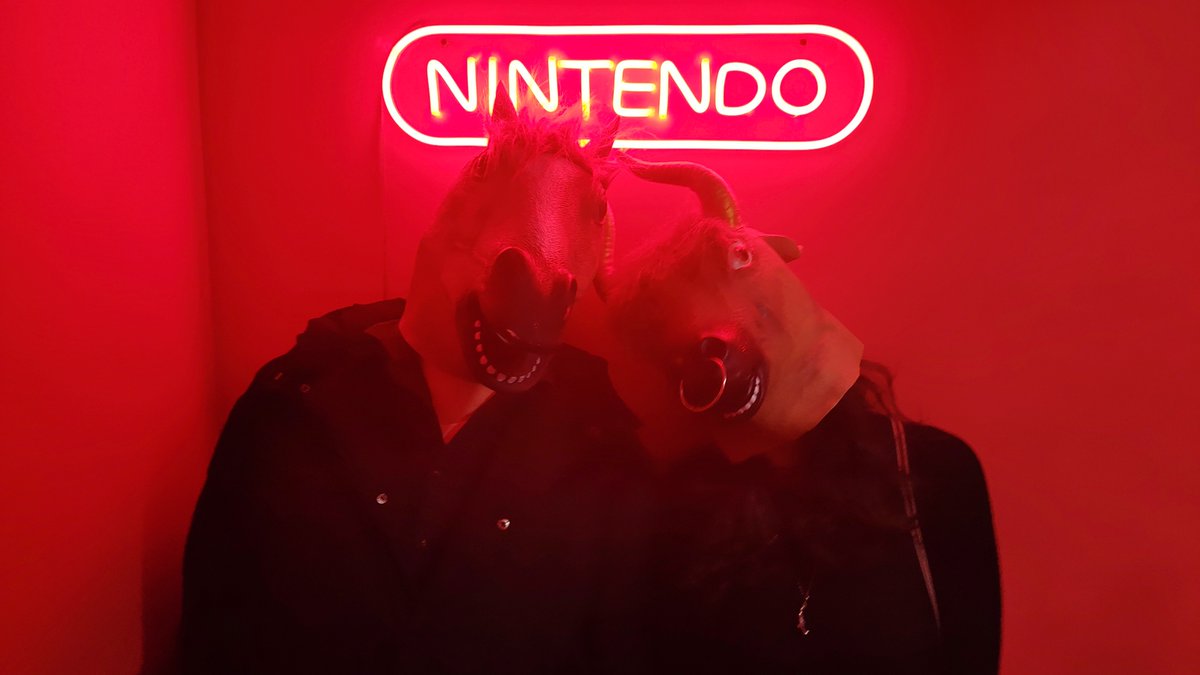 MMRF93's tweet image. 😂