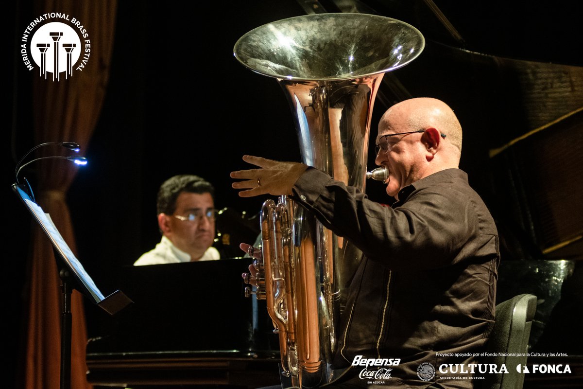 InfoMIBF's tweet photo. #DÍA2 ¡Un deleite para nuestros oídos!

Maravillosos conciertos Recital de Maestros y Hornology Arkady Shilkloper - Corno Francés una experiencia extraordinaria.

¡Gracias a quienes nos acompañaron!

#MIBF2019 #FESTIVALDEMETALES #FONCA #CONCIERTOS https://t.co/Al7Zvefonm