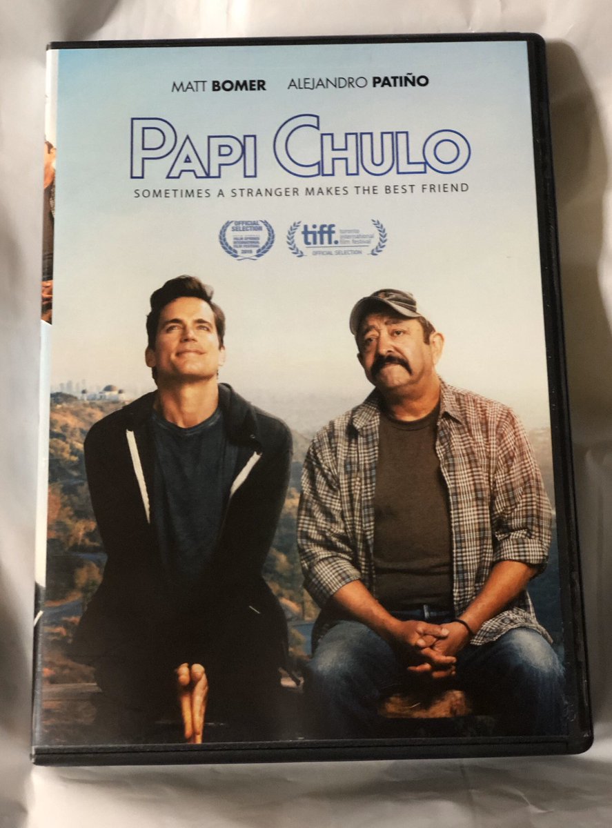 yukareeeeeMatt's tweet photo. 映画 🎥🎞🎬 Papichulo
英語版DVDがやっと届きました。リージョン1 です。
@MattBomer 
Finally Papichulo became mine.  😍🥰😘🥳🤩
#AlejandroPatino 
 #mrjohnbutler
#PapiChulofilm https://t.co/Az2vQU3o9A