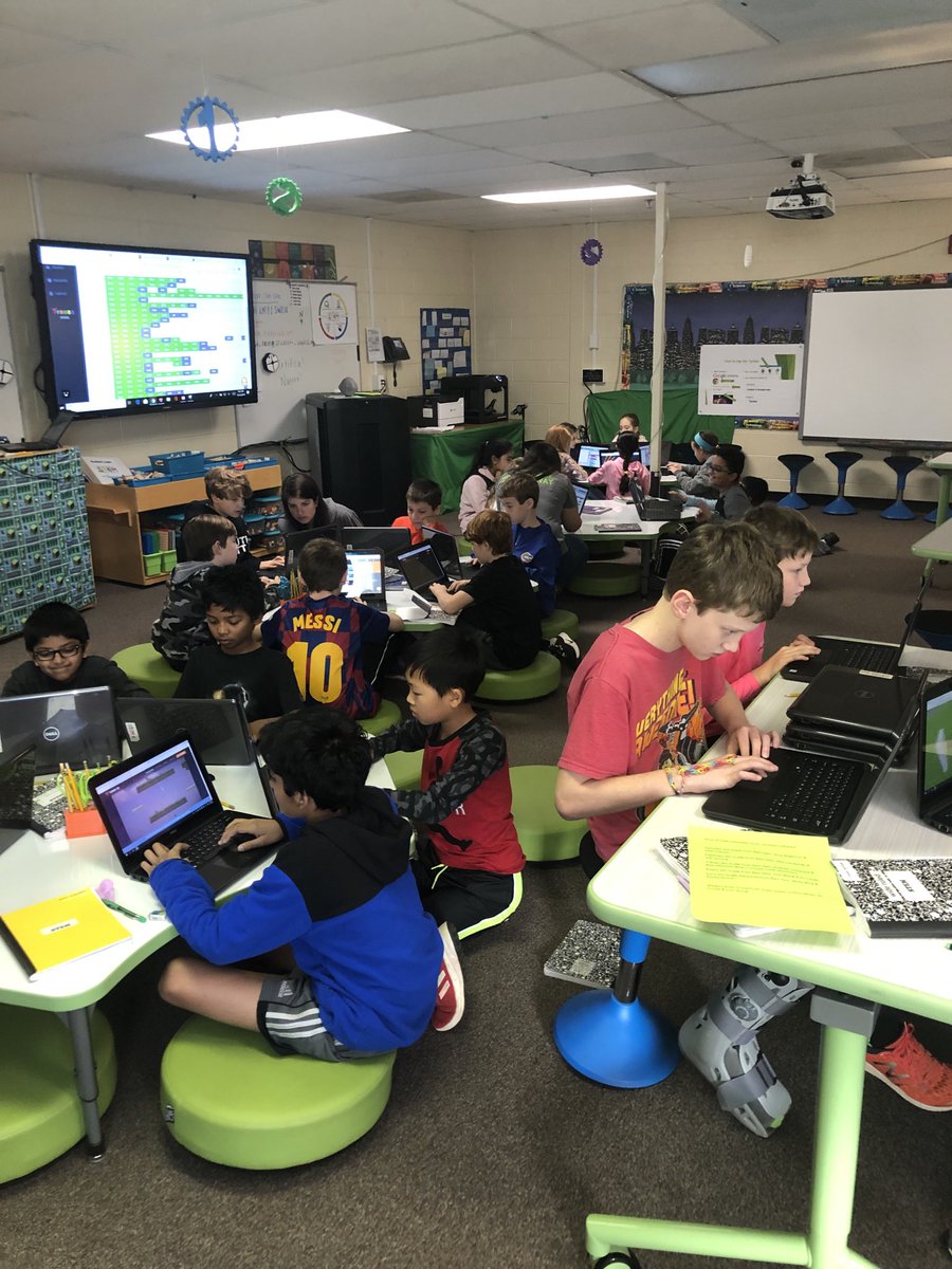 STEMKurtz's tweet image. Thank you @UltimateHCM for the most successful #HourofCode ever @sopecreek! Wonderful volunteers @kelseypondia @mollyberg128 and others inspired students. @gotynker new #HourofCode2019 content was a hit! @STEMcobb @CobbInTech