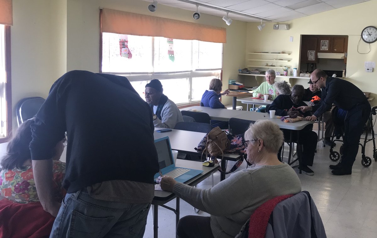 HopeMeadows_'s tweet photo. Inspiring scenes from “Tech II” this morning: Jacob Johnston @CL_Village Clark-Lindsey @UrbanaParks urbanaparks Urbana Park District and a couple of our younger residents helping elders master their technology! #intergenerational https://t.co/9qKHMIcdqK