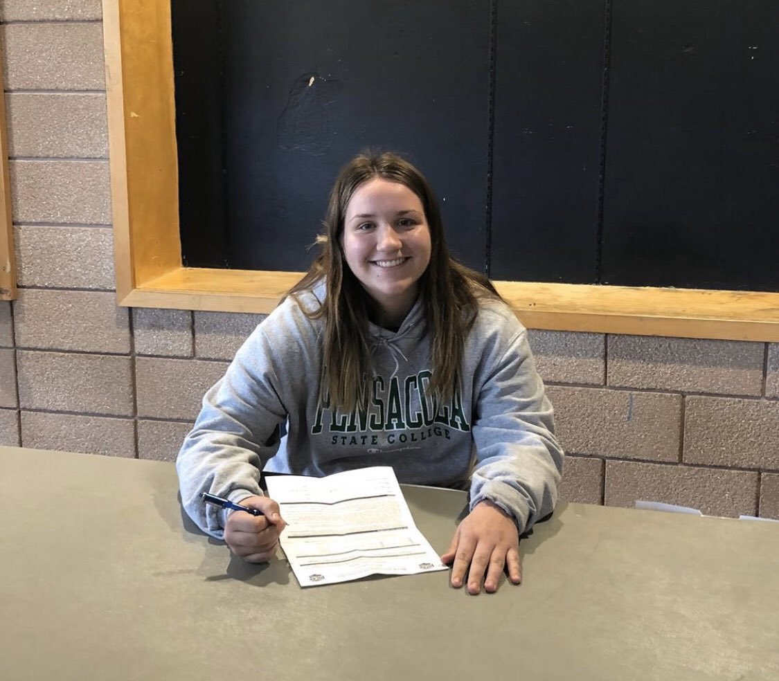 AssumptionHCDSB's tweet photo. Congrats to Abby Gatza on signing with Pensacola Softball program! @NatashaKuzmar #gobluego #crusaders #officialsigning https://t.co/eaeMeTIEWI