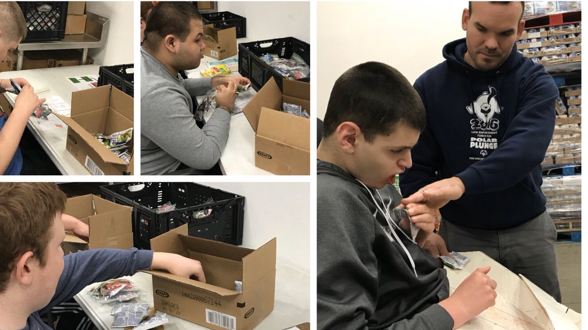 There’s no better time to give back to those in need! <a href="/loaves_fishes/">Loaves & Fishes</a> always takes the time to accommodate our <a href="/204STEPS_Eagles/">Eagle Nation</a> students’ needs so they have an opportunity to stay involved. Thanks to Cary and all of the volunteers that have shared their time with us! #volunteer