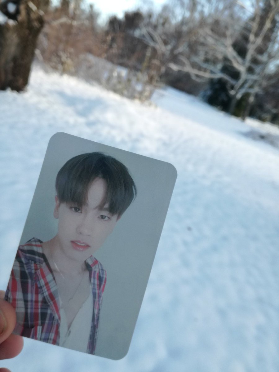 hellojust1team's tweet photo. 💬 Rubin enjoying the snow
💌 "Thanks for motivating me in my daily life, love y'all 1TEAM and TEAM ONE! ❤️"

📌Hungary

[#TeamOneWorld #1TEAM #원팀 #Rubin #루빈]
@1team_twt https://t.co/FpluT8DPOd