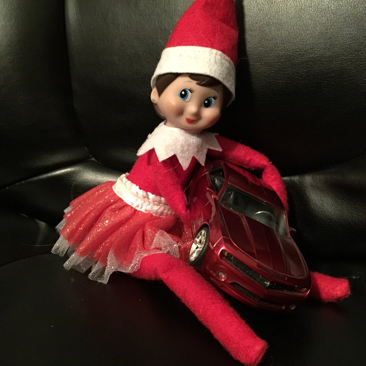 JanCarlson33's tweet photo. #5thGenGirlz #ChevyGirl https://t.co/ADrNy90bRS