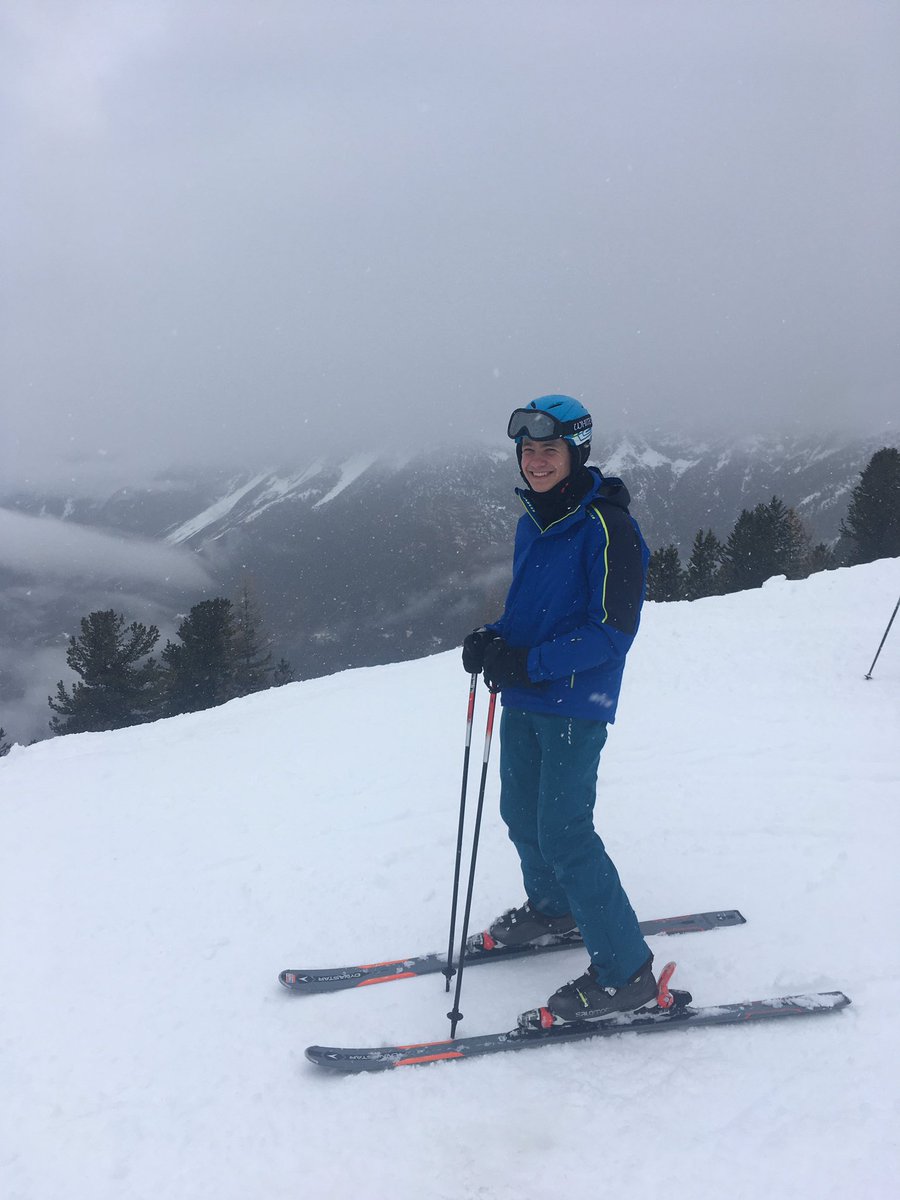 Day 3 on the slopes for the Silcoates pupils. The Senior Beginner group have improved greatly and are skiing onwards and upwards!
<a href="/silcoatesschool/">Silcoates School</a> @HMSilcoates