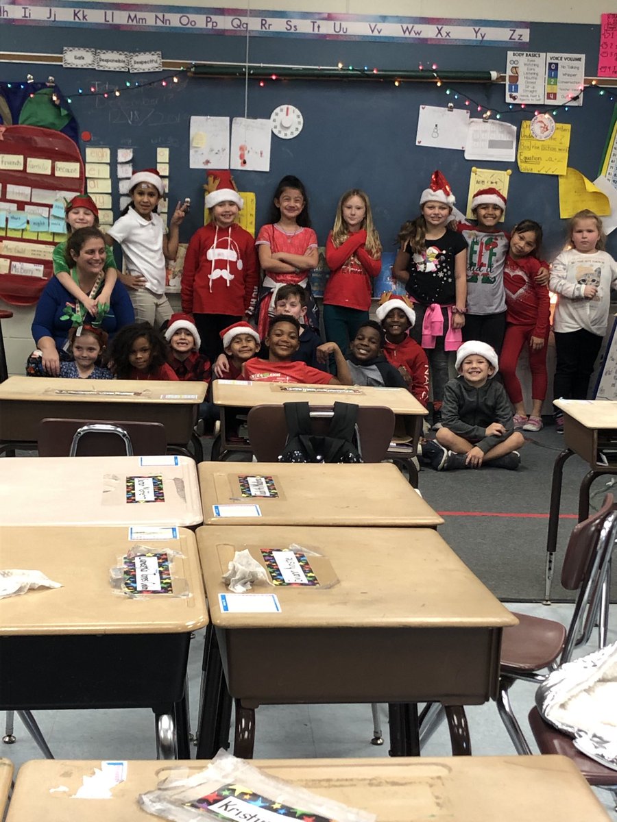 Merry Christmas from the Sobol Stars ⁦<a href="/TimbercrestElem/">Timbercrest Elementary School</a>⁩