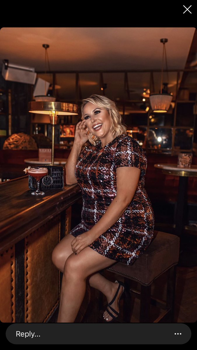 BPerfect Cosmetics on X: YOU GLOW GIRL 🤩🙌🏽 Sinead's Curvy Style is  GLOWINGGG in BPerfect Cosmetics Medium Coconut Mousse 🥥 Available in the  Boots Ireland EXCLUSIVE Gift Set! Only €49.99 🤭 Check