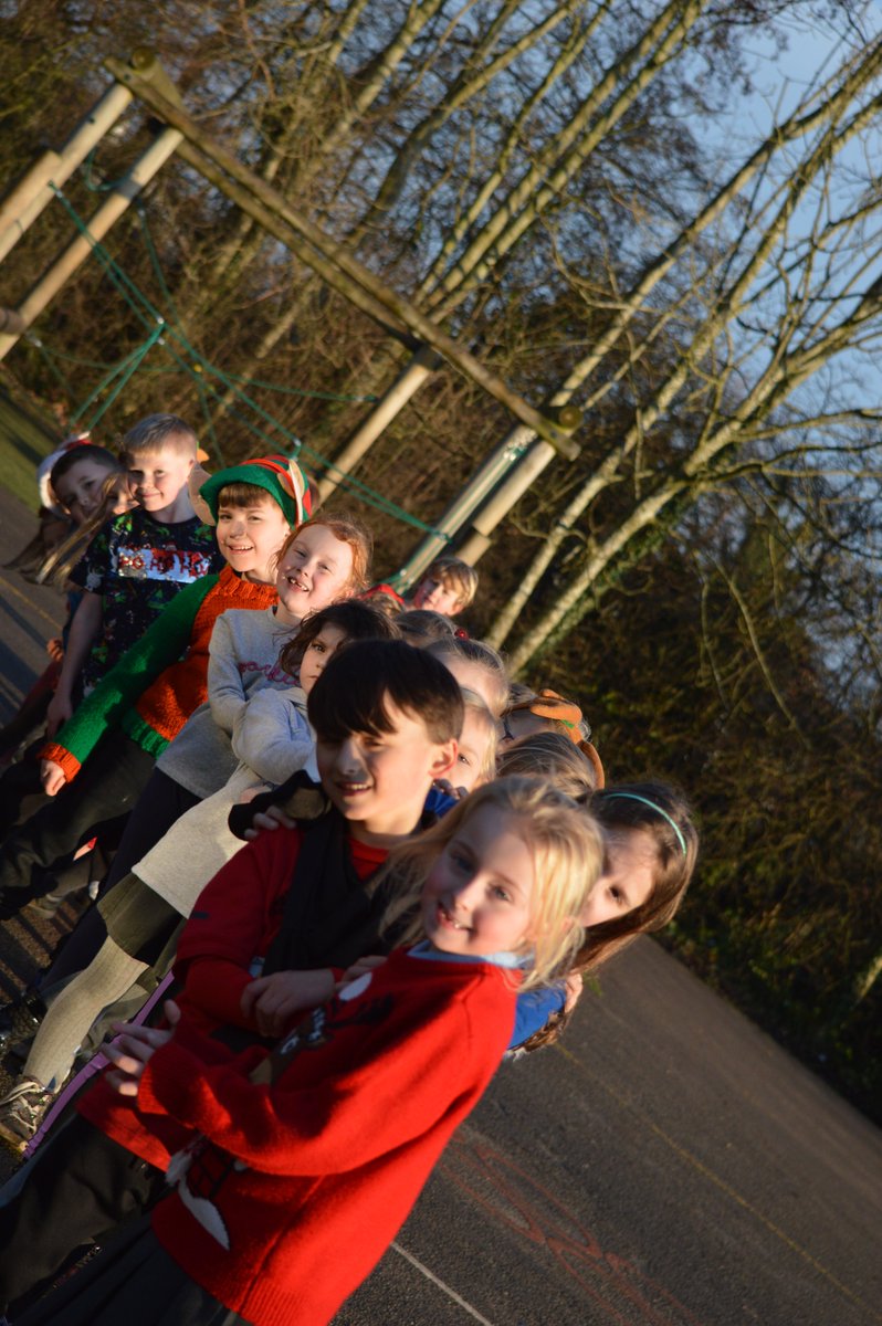 sthelensCEPS's tweet image. An enjoyable afternoon was had by all helping to raise money for the library #InHisFootstepsLetUsShine #raisingfunds #festivefunrun