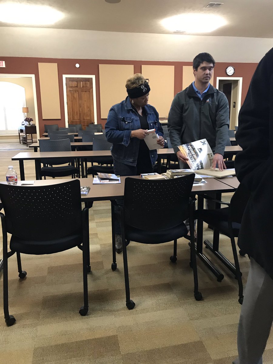MadisonMs2912's tweet photo. Thank You to the Jackson Homebuilders Association for inviting Madison Home Depot 2912 for their meeting. Shelia and Craig really loved meeting all the builders and vendors! #DrivingPro @ginger_coleman @Tenney1R https://t.co/8TKDb3v9pT