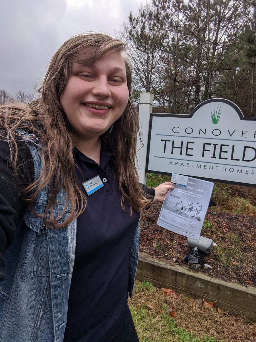 Your local rep Terra getting out into the community. Meeting our neighbors and informing them of the amazing deals for entertainment! Stop by and see what we can do for you! #thenotoriousones <a href="/LoganEaves2/">Logan Eaves</a> <a href="/AllyG52/">Allyson Gilberto</a> <a href="/elthonmunoz/">Elthon Munoz</a> <a href="/JakeAraghi/">Jake Araghi</a> @ATTPortablesEVD