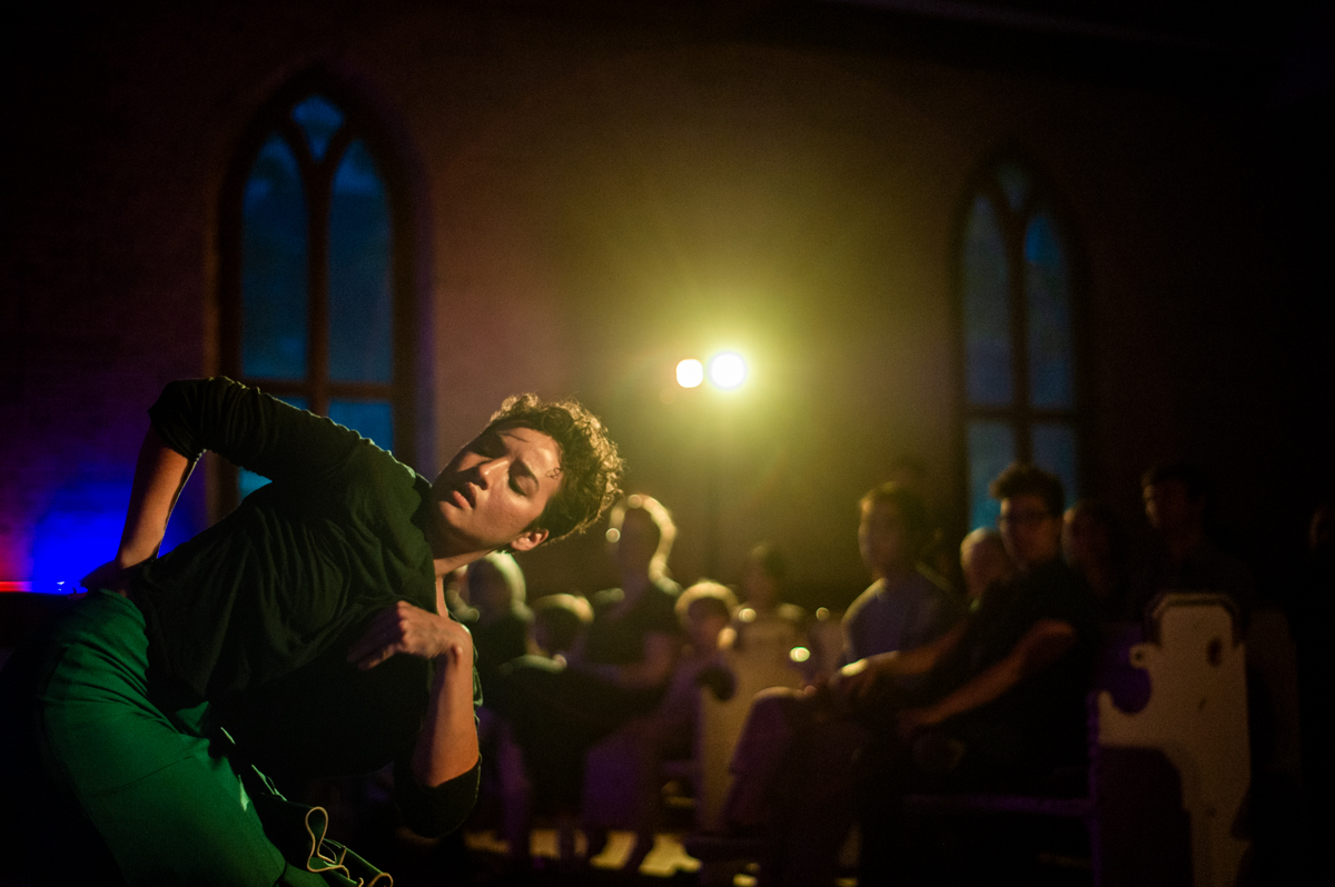 lightsdancefest's tweet photo. Are you a dancer, a choreographer, or both?

You can apply here to be part of our 2020 festival!
https://t.co/cbTIkhMAza

#lightsdance #screendance #festival #toronto #theaTO #dancefest #choreographer https://t.co/fOYTkLHcql
