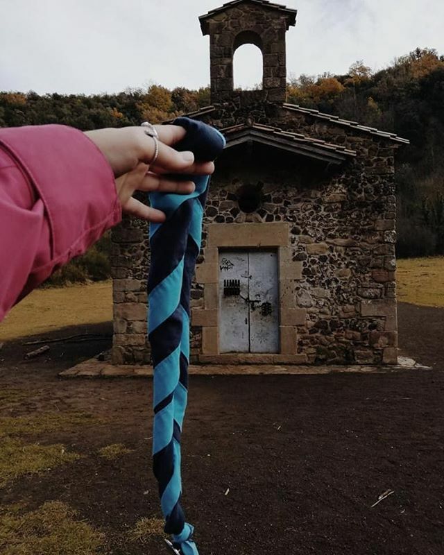 Des del volcà de Santa Margarida, Olot, ens arriba aquesta foto!!!!! @marpo95 quina il lusió💙#foulardviatger #olot #esplai ift.tt/2EswZb1
