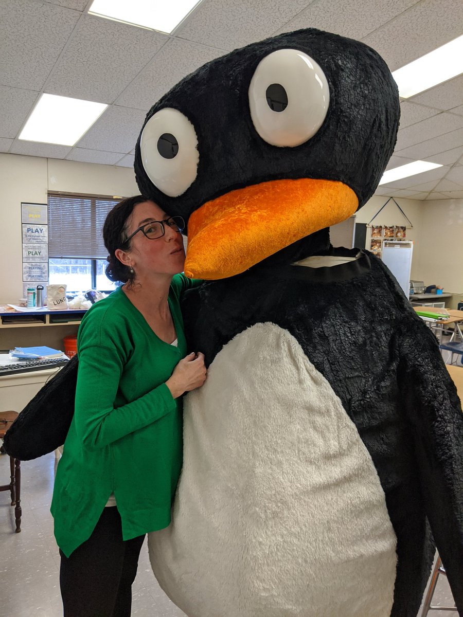 WESMath1's tweet photo. JiJi is in love!  🥰  @STMath @Mass_STEMHub @Chaves_Cottrill https://t.co/LTn41ZP1Hs