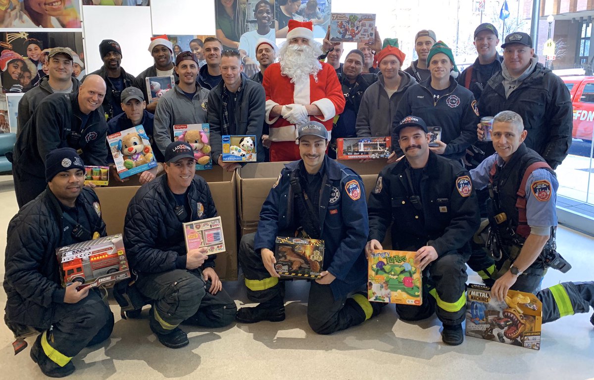 FDNY's tweet photo. FDNY members from #Engine62 and #Ladder32 brightened the day of patients at the Children’s Hospital at @MontefioreNYC by distributing toys collected throughout the holiday season https://t.co/itEf11BFlL