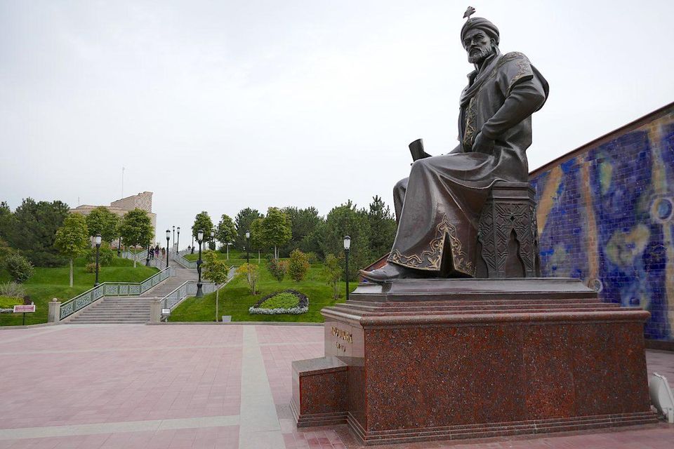 HistAstro's tweet photo. The Tragic Story Of The Man Who Unlocked The Universe:  Ulugh Begh and the Samarkand observatory; via @forbes https://t.co/i8R89l9k3X https://t.co/fU1tYZWhlR