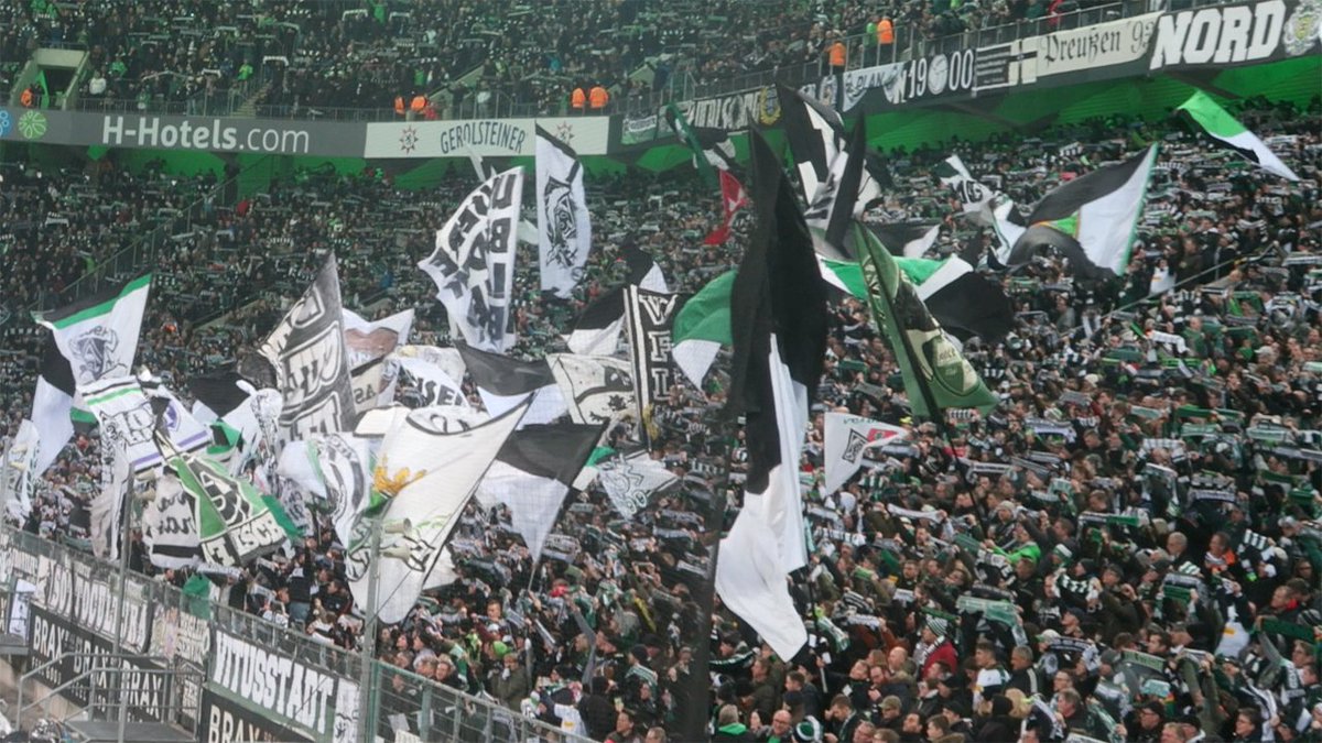 Today we experienced more German Football as we went to Borussia Mönchengladbach vs SC Paderborn. 

A city population of 259k, fills a 50k seater stadium EVERY WEEK.

Respect <a href="/borussia_en/">Gladbach</a> 

youtu.be/kDFvjWYBurY