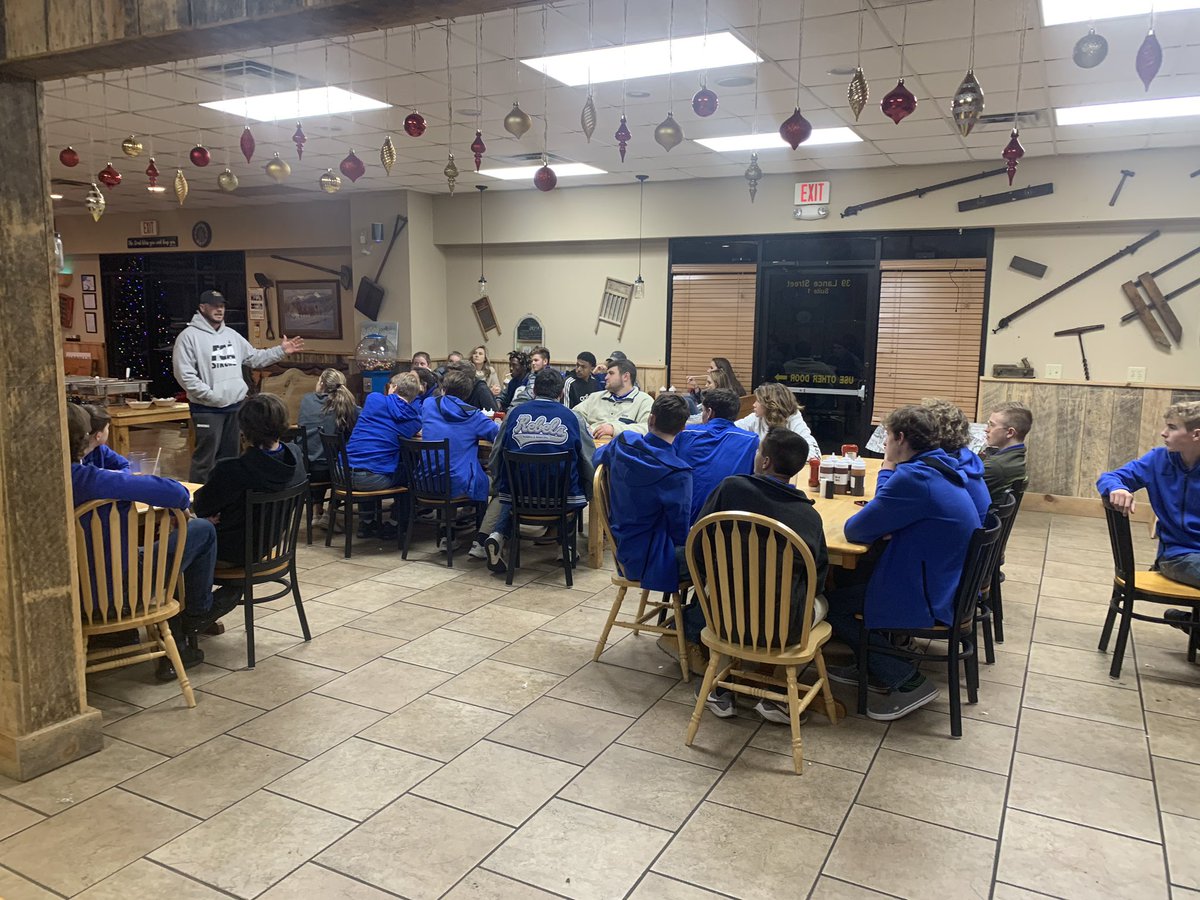 FCHSRebels Men's Basketball tweet media