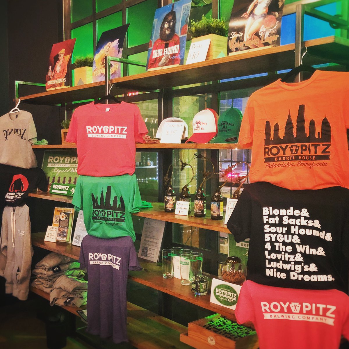 liquidartphilly's tweet photo. Hit up our merch store for your last minute gifting! Gift cards and beers also make a great gift for those who appreciate the finer things!
. . .
#phillybreweries #pabeer #breweriesinpa https://t.co/8kEvgCpplc