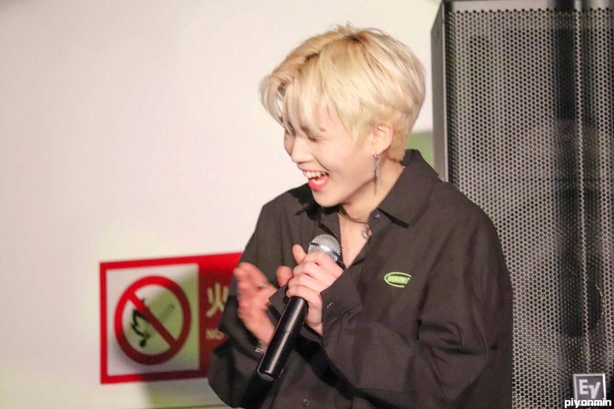 darkerbee's tweet image. cannot express how much i love this littol boy